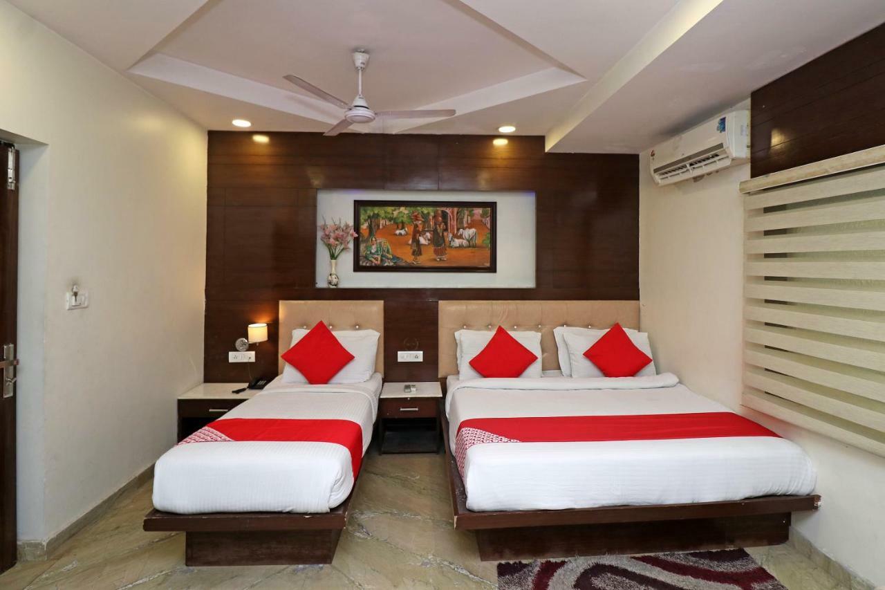 Oyo 30698 Hari Om Guest House Jādabpur Extérieur photo