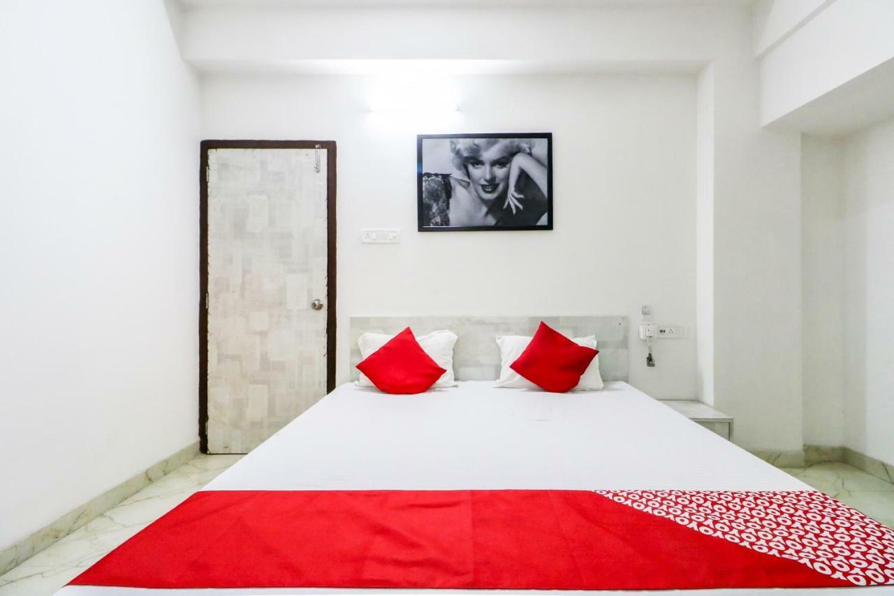 Oyo 30698 Hari Om Guest House Jādabpur Extérieur photo